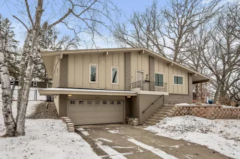 3441 Xylon Ave N, New Hope, MN 55427
