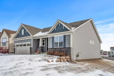 1227 Oak Tree Ct, Carver, MN 55315