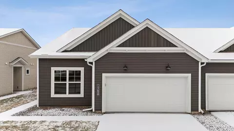 15690 Goodview Trl N, Hugo, MN 55038