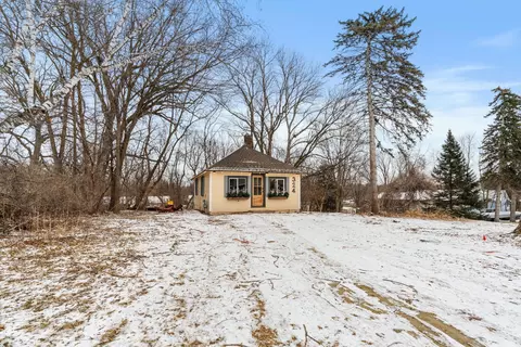 324 Buffalo St, Delano, MN 55328