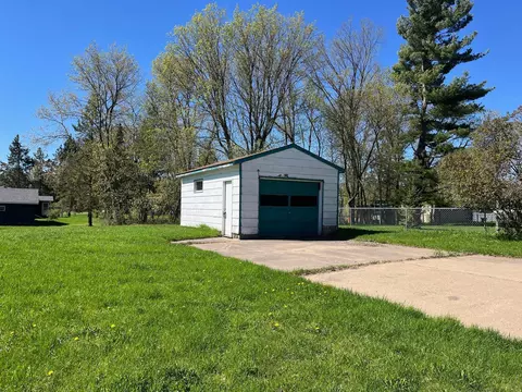 535 4th St SE, Aitkin, MN 56431
