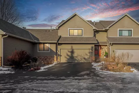 14723 Southampton Dr, Burnsville, MN 55306
