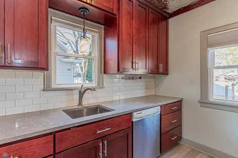 Kitchen - 1230 3rd St N, Fargo, ND 58102 photo 5 of 8