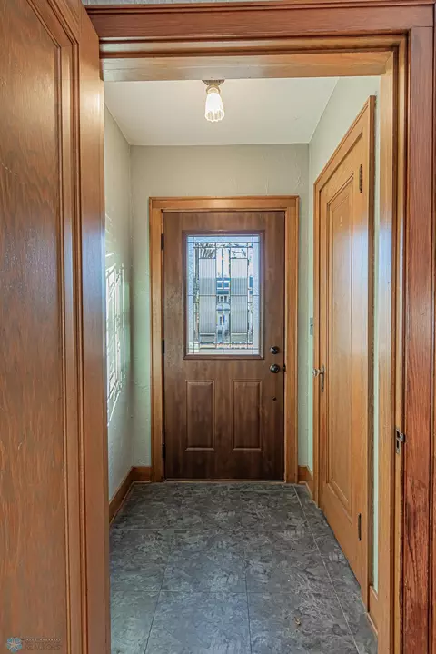 Entry Way - 1230 3rd St N, Fargo, ND 58102 photo 1 of 7