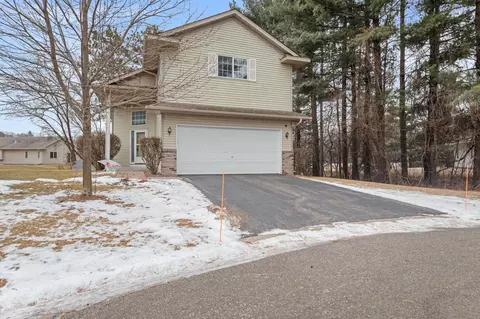 25655 Forest Boulevard Ct, Wyoming, MN 55092