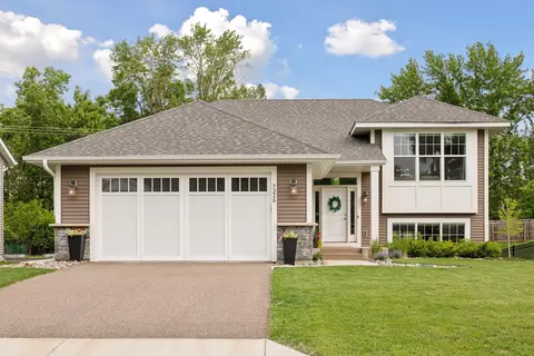 7226 51st Ave N, New Hope, MN 55428