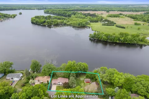 1697 Shore Dr, Mora, MN 55051 photo 9