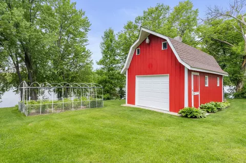 1697 Shore Dr, Mora, MN 55051 photo 8