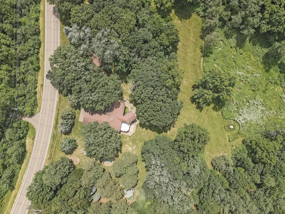 View/Area - 10081 Barnes Ave, Inver Grove Heights, MN 55077 photo 5 of 8
