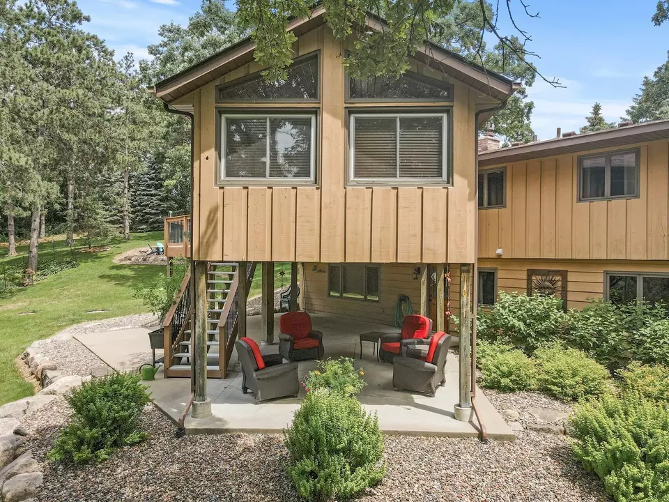 Exterior - 10081 Barnes Ave, Inver Grove Heights, MN 55077 photo 10 of 30