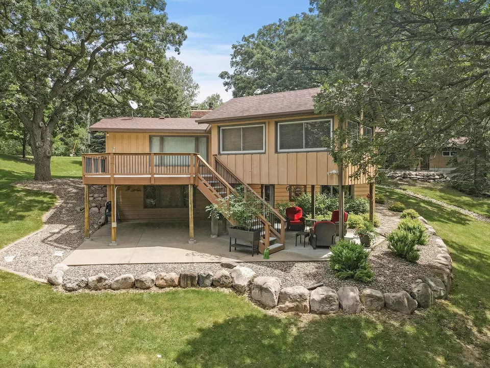 Exterior - 10081 Barnes Ave, Inver Grove Heights, MN 55077 photo 25 of 30