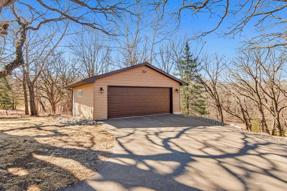 Exterior - 10081 Barnes Ave, Inver Grove Heights, MN 55077 photo 22 of 30
