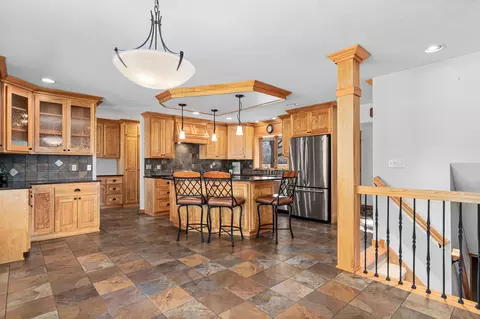 Kitchen - 10081 Barnes Ave, Inver Grove Heights, MN 55077 photo 1 of 7
