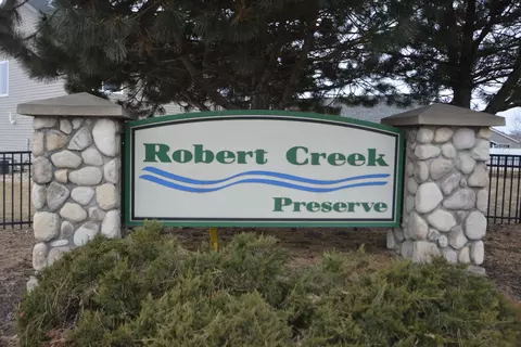 1397 Robert Creek Curv, Belle Plaine, MN 56011