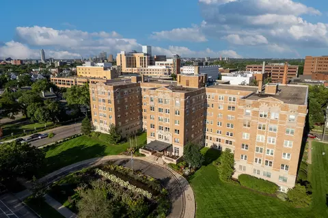 2615 Park Ave #112, Minneapolis, MN 55407