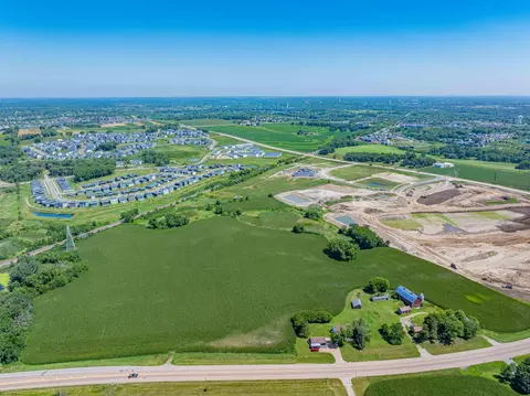 5460 County Road 10, Victoria, MN 55318