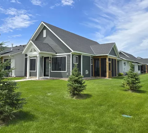 5051 216th St W, Farmington, MN 55024