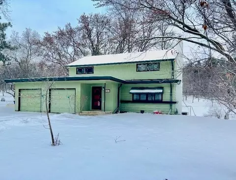 29 Roger Rd, Saint Cloud, MN 56301