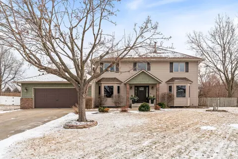 3815 Blackhawk Ridge Pl, Eagan, MN 55122