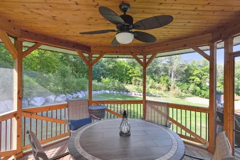 771 Cascade Dr, Chaska, MN 55318 photo 13
