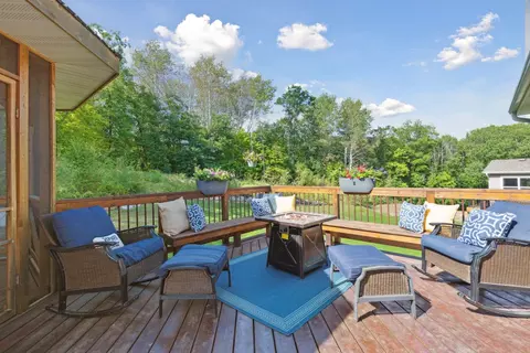 771 Cascade Dr, Chaska, MN 55318 photo 11