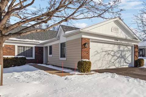 6794 Jenny Ln, Woodbury, MN 55125