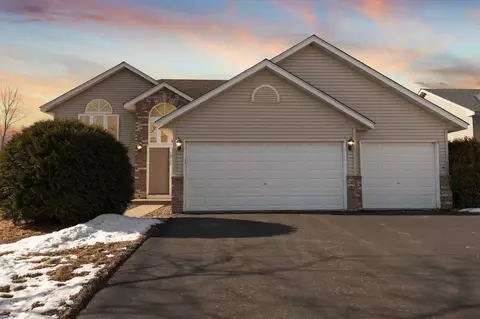 18735 Dylan Dr, Farmington, MN 55024