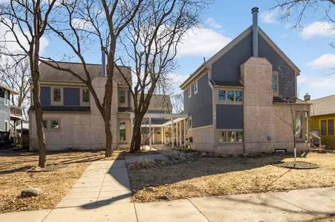 2409 24th Ave S, Minneapolis, MN 55406