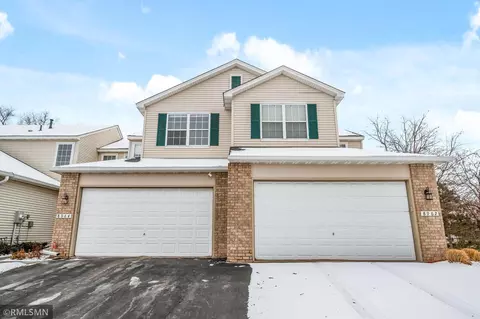 8964 Comstock Ln N, Maple Grove, MN 55311