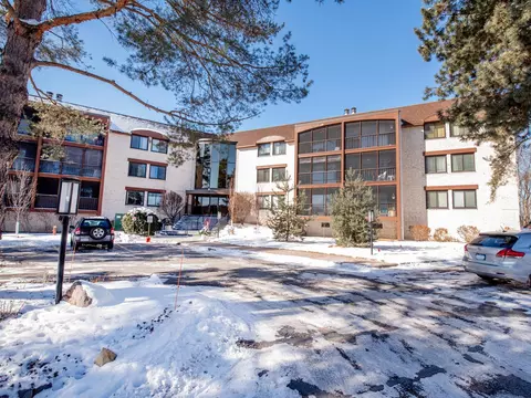 4710 58th Ave N #210, Crystal, MN 55429