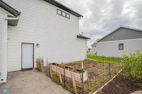 434 Sequoia Dr, Mapleton, ND 58059 photo 43