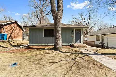 3538 Indiana Ave N, Robbinsdale, MN 55422
