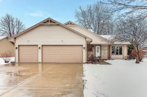 11995 Blackfoot St NW, Coon Rapids, MN 55433