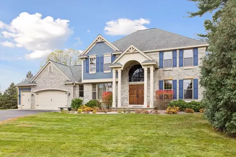 3291 Samuel Ct, Vadnais Heights, MN 55127