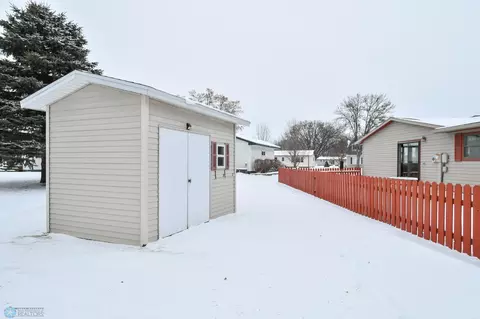 1019 Lilac Ave, Oakes, ND 58474 photo 13