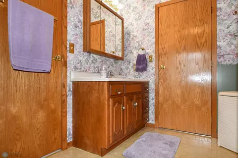 1019 Lilac Ave, Oakes, ND 58474 photo 40