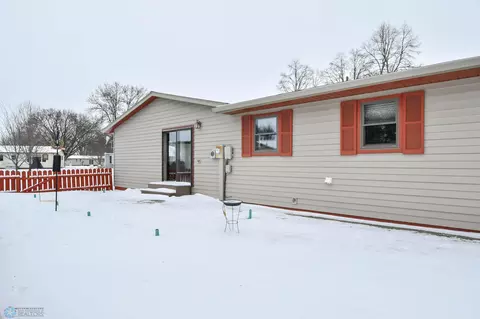 1019 Lilac Ave, Oakes, ND 58474 photo 11