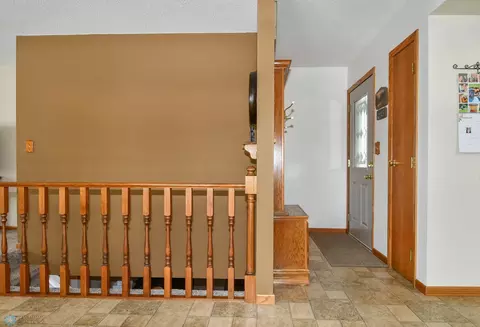 1019 Lilac Ave, Oakes, ND 58474 photo 27
