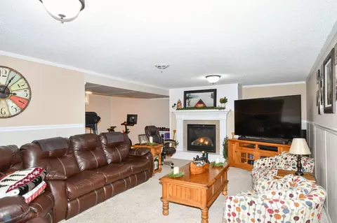 1019 Lilac Ave, Oakes, ND 58474 photo 46