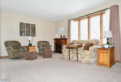1019 Lilac Ave, Oakes, ND 58474 photo 17