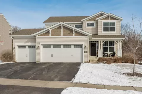 1554 Basswood Ct, Waconia, MN 55387