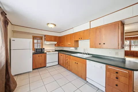 1313 E 6th St, Duluth, MN 55805 photo 9