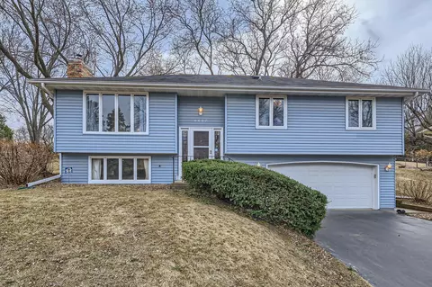 4407 Independence Ave N, New Hope, MN 55428