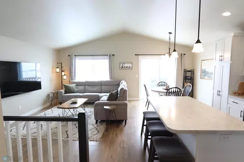 3309 Maple Leaf Loop S, Fargo, ND 58104 photo 7