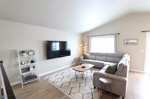 3309 Maple Leaf Loop S, Fargo, ND 58104 photo 8
