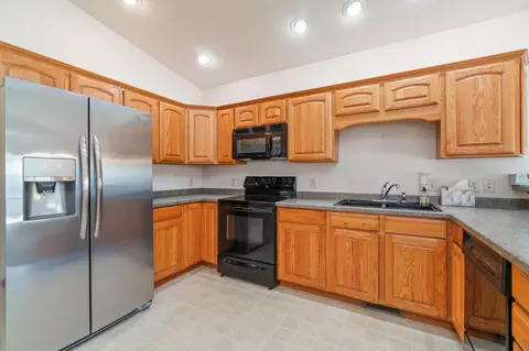 e5752 816th Avenue, Colfax, WI 54730 photo 3