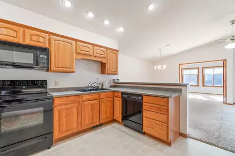 e5752 816th Avenue, Colfax, WI 54730 photo 4