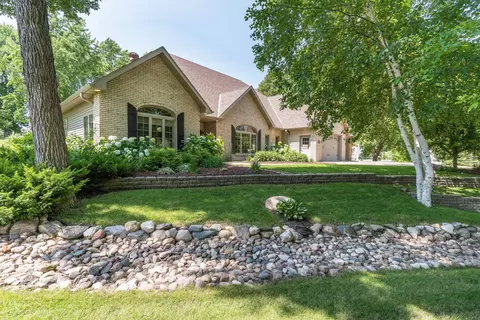 1911 Connell Dr, Fergus Falls, MN 56537