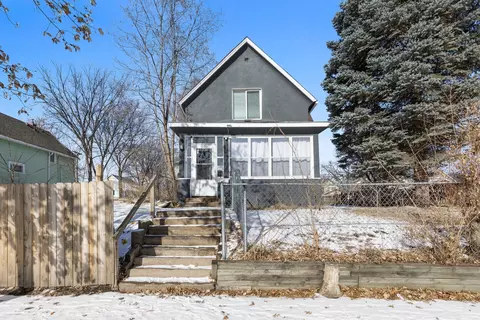 543 Charles Ave, Saint Paul, MN 55103