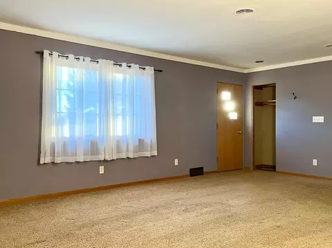 910 4th Ave, Madison, MN 56256 photo 10